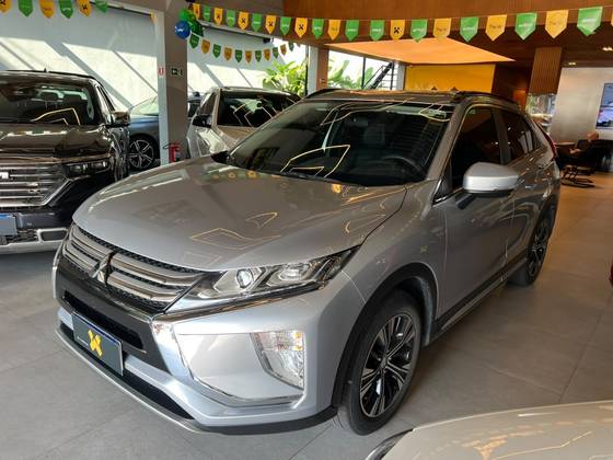 MITSUBISHI ECLIPSE CROSS 1.5 MIVEC TURBO GASOLINA HPE CVT MITSUBISHI ECLIPSE CROSS 1.5 MIVEC TURBO GASOLINA HPE CVT
